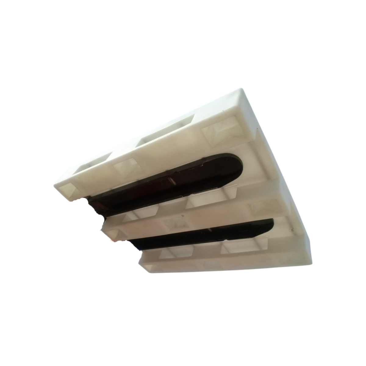 Pallet plástico rackeable de 9 patas – WR-750